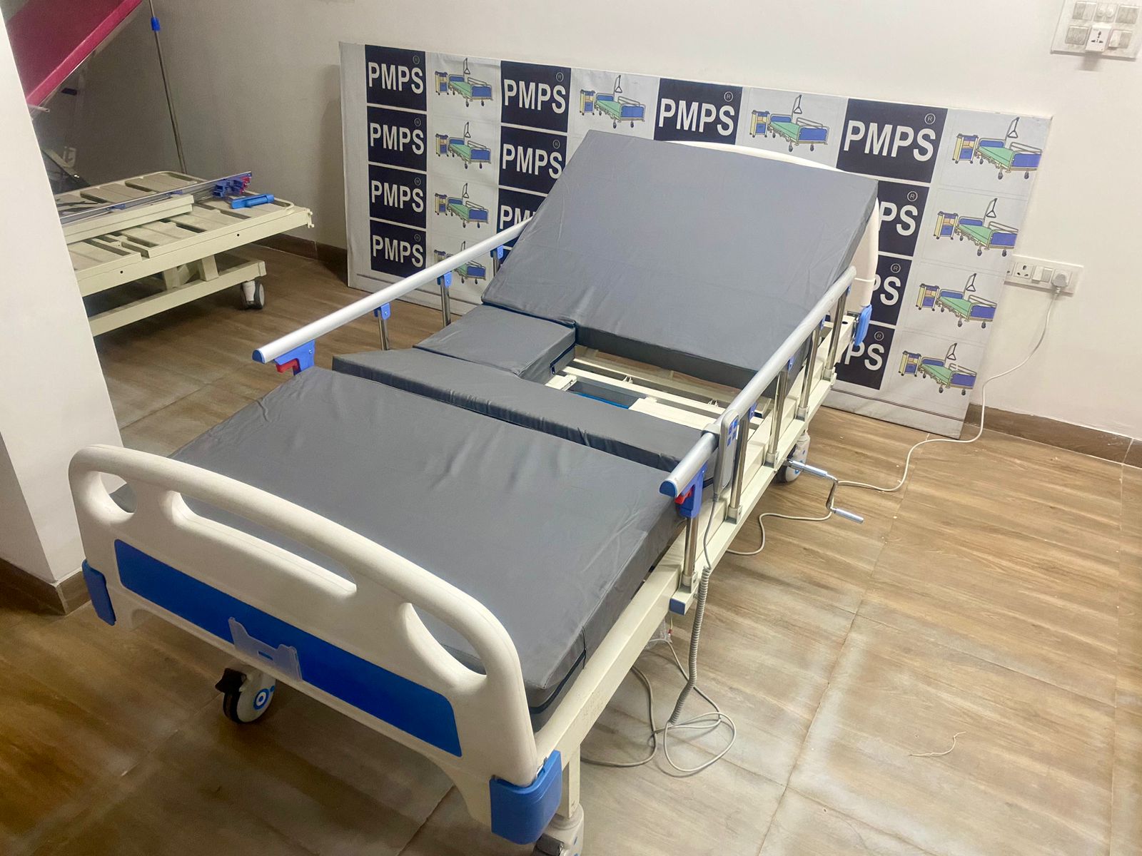 WhatsApp Image 2025-10-10 at 7.15.28 PM